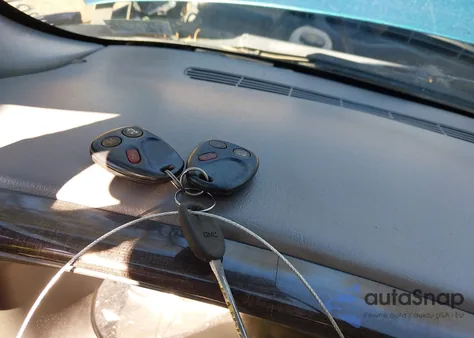 2005 GMC Yukon Denali z USA, uszkodzony, nr VIN 1GKEK63U05J132005